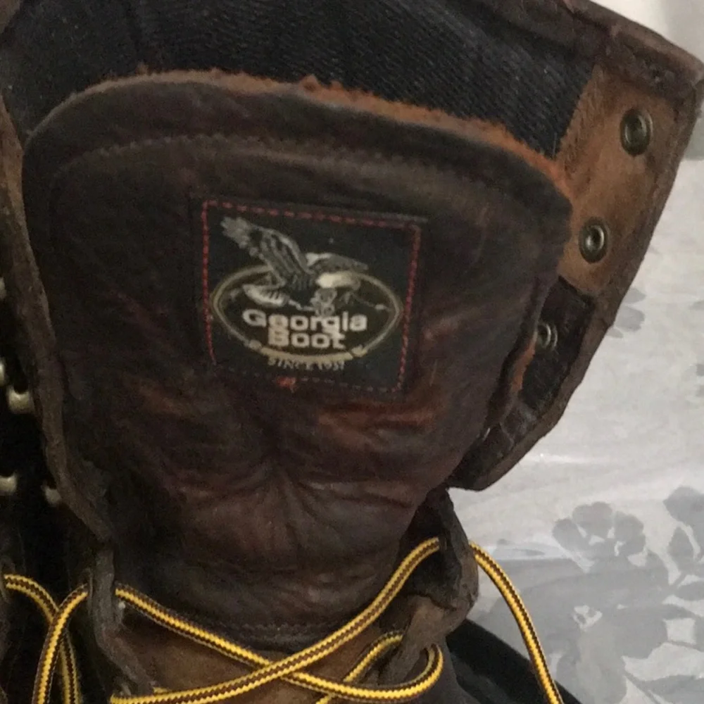 Men’s Georgia Boot  Brown Leather Work Boots with Yellow Laces